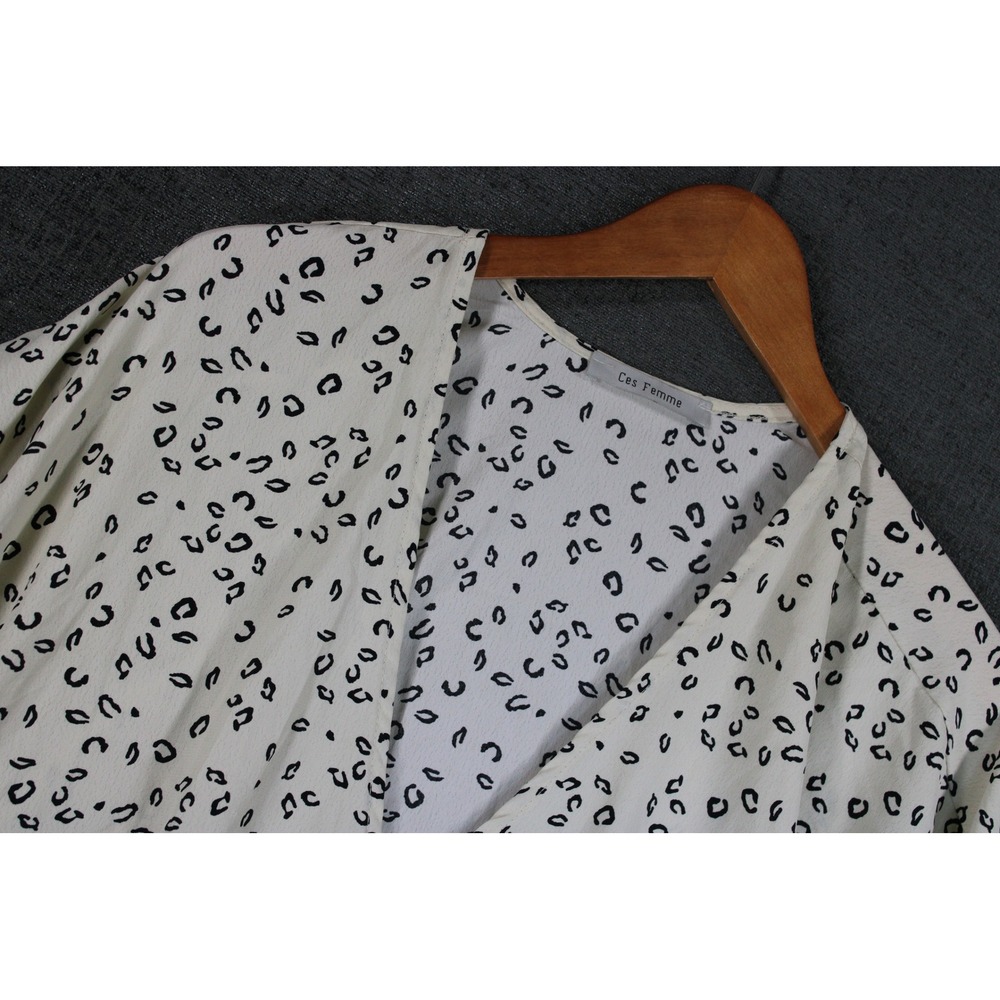 Ces Femme Leopard Print Surplice Blouse White Black Kimono Sleeve Top TT3585PB L